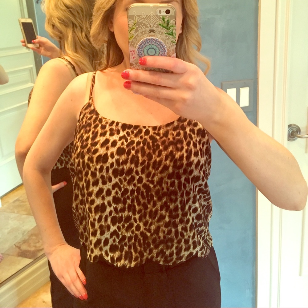Leopard print, scalloped crop tank top